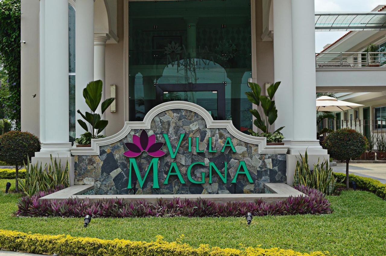 Hotel Villa Magna Poza Rica Buitenkant foto